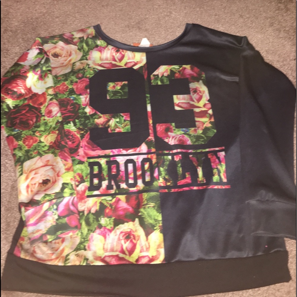 93 Brooklyn Floral/ Black Crewneck